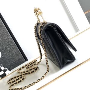 Chanel AP3504 Woc Geldbörse auf Kette Lammfell Imitation Perlen Strass & Gold Schwarz
