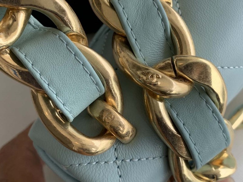 Chanel Mini Flap Bag Lambskin Gold-Tone Metal AS3213 Blue 3 Chanel Mini Flap Bag Lambskin Gold-Tone Metal AS3213 Blue - Imagen 3