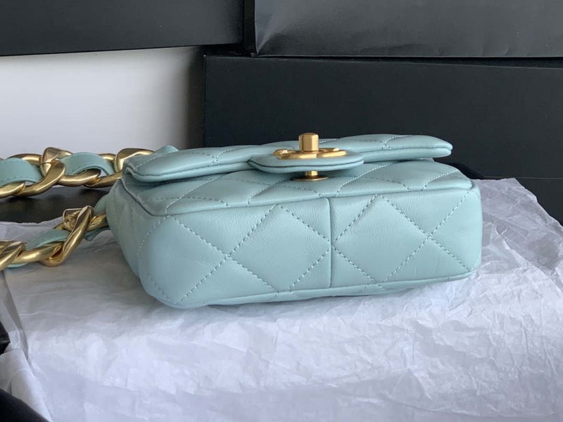 Chanel Mini Flap Bag Lambskin Gold-Tone Metal AS3213 Blue 4 Chanel Mini Flap Bag Lambskin Gold-Tone Metal AS3213 Blue - Imagen 4