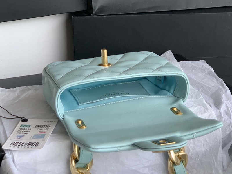 Chanel Mini Flap Bag Lambskin Gold-Tone Metal AS3213 Blue 5 Chanel Mini Flap Bag Lambskin Gold-Tone Metal AS3213 Blue - Imagen 5