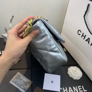 Chanel As1160 Chanel 19 Handbag Flap Lambskin Silvery